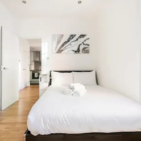 Lovely One Bedroom In The Heart Of London Exterior photo