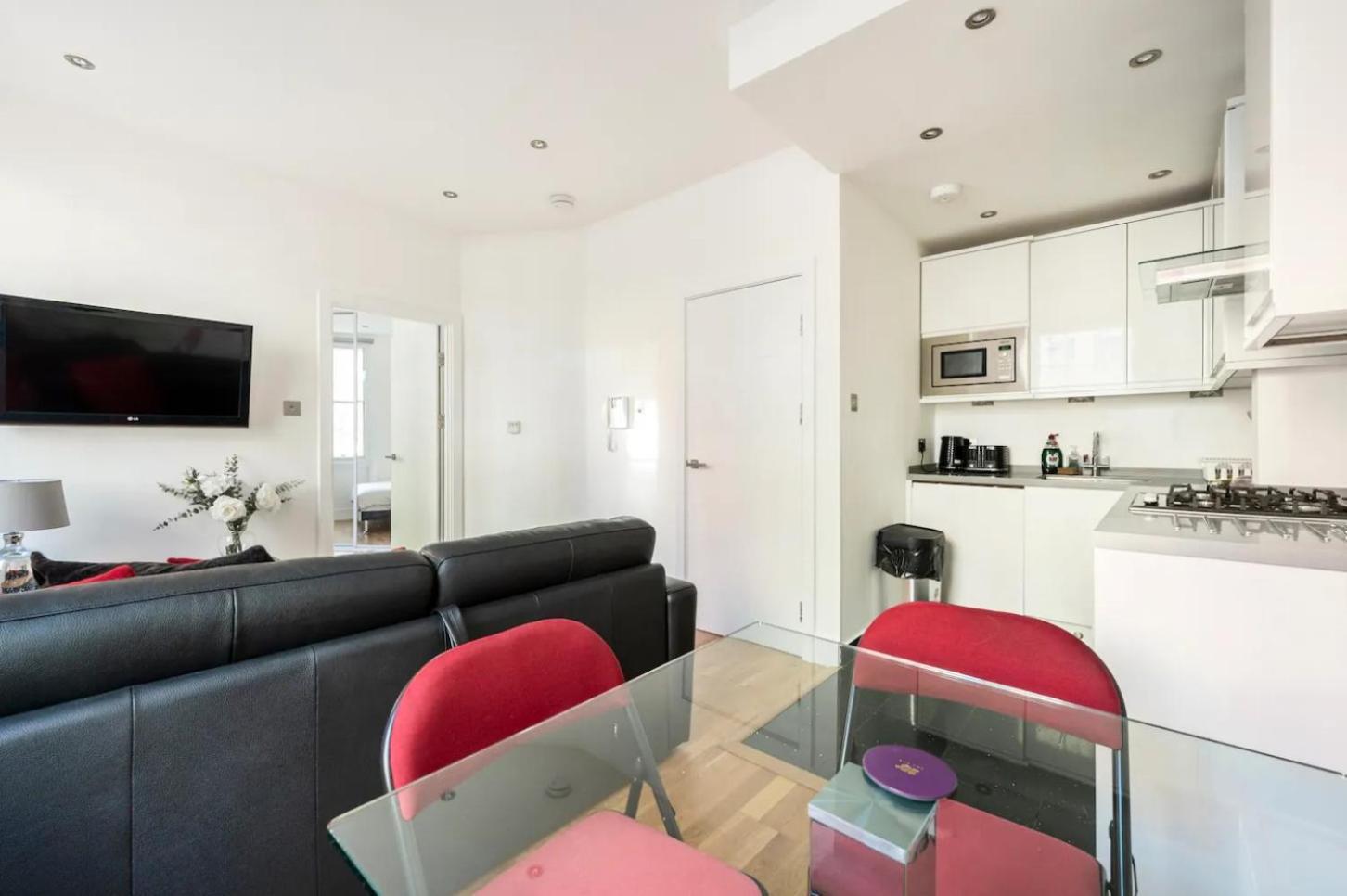 Apartment Lovely One Bedroom In The Heart Of